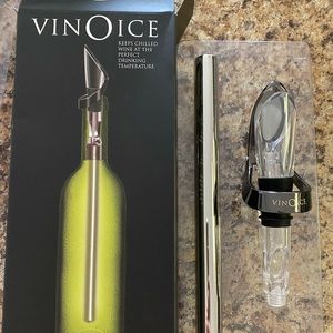 Wine chiller rod + pourer